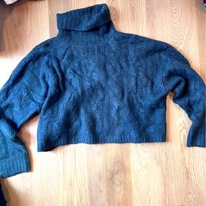 Love tree large cropped turtle neck